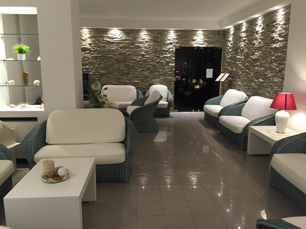 Hotel Conca Verde Ліньяно-Сабб'ядоро Екстер'єр фото