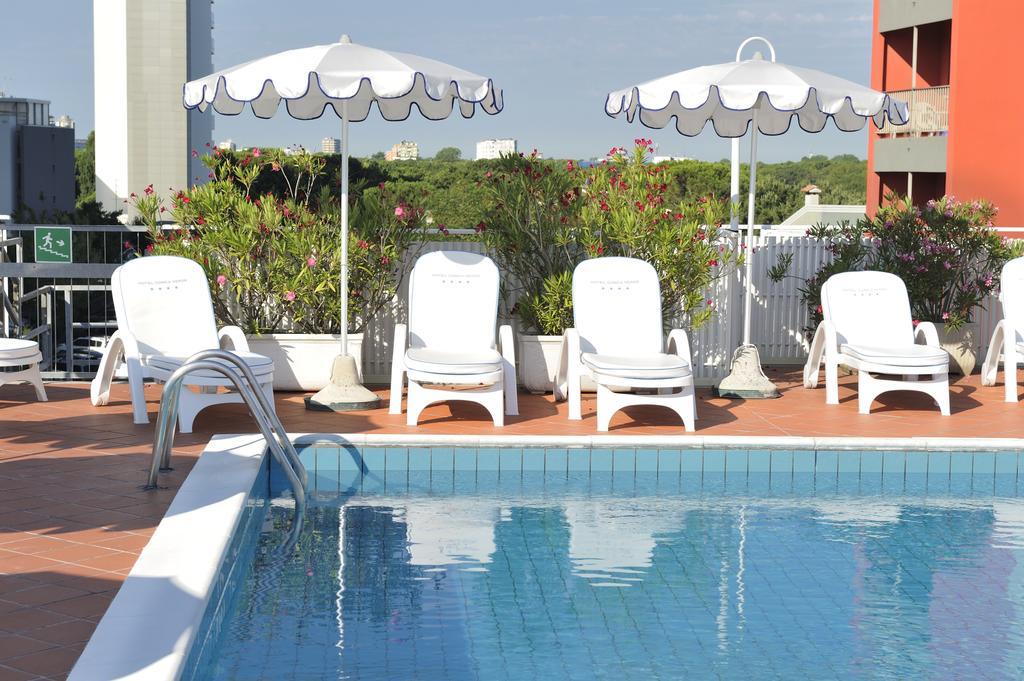 Hotel Conca Verde Ліньяно-Сабб'ядоро Екстер'єр фото